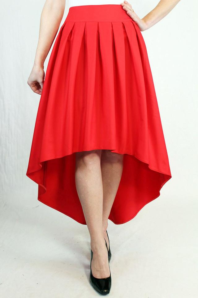 красная юбка